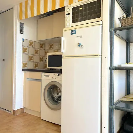 3 Pieces 6 Pers Avec Terrasse, Clim, Piscine Privee, Parking - Fr-1-251-81 Apartment *